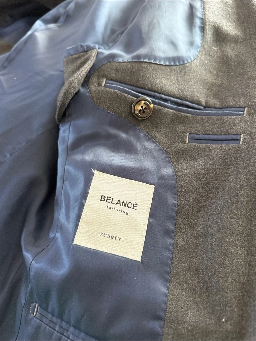 Balance tailored Sydney Men's Charcoal Gray Two-Button Blazer size 38 R